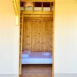Nirikos Spasmeni Vrisi