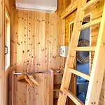 Nirikos Spasmeni Vrisi