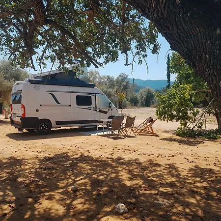 Campsite Nirikos