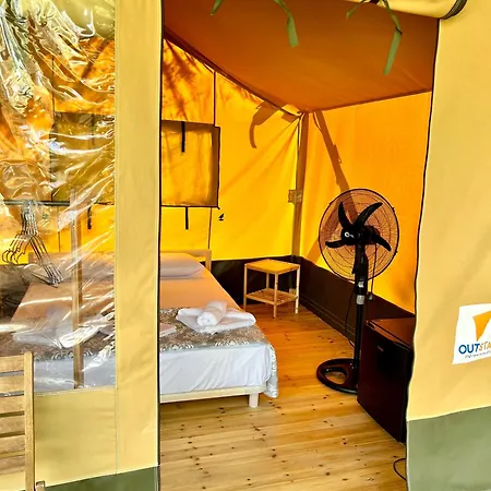 Camping Nirikos