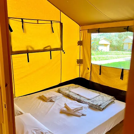 キャンプ場 Nirikos