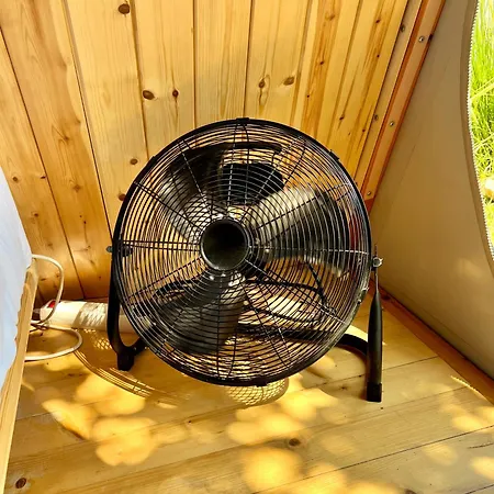 キャンプ場 Nirikos Spasmeni Vrisi