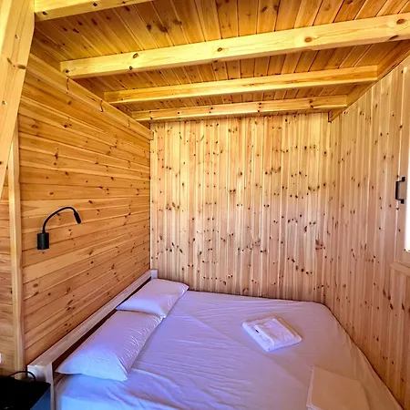 キャンプ場 Nirikos Spasmeni Vrisi